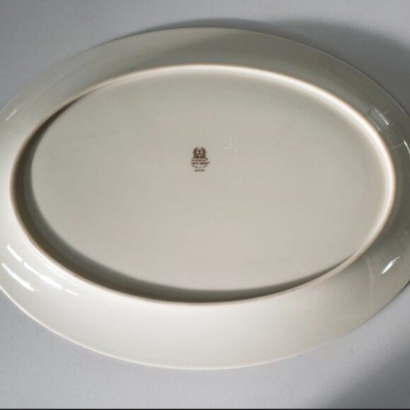 Lenox CASTLE GARDEN Oval Platter Minty Never Used Just Displayed - Picture 3 of 4
